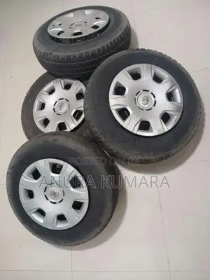 KDH van Tyre set with Rims for Van