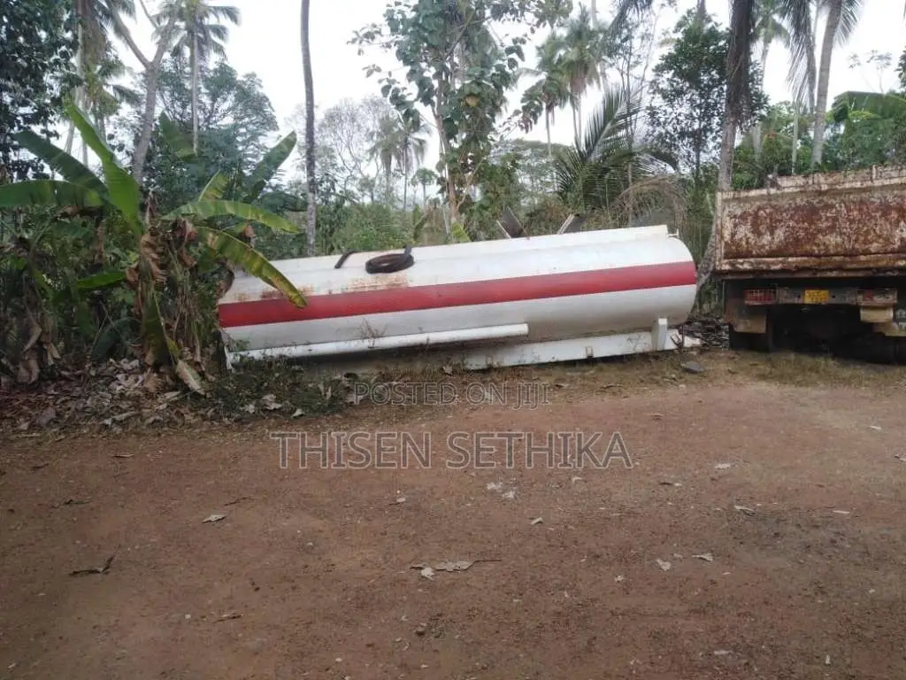 13000 L Bowser Tank for Heavy-Duty