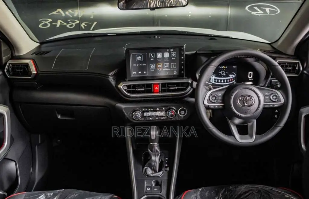 Toyota Raize Z Turbo 4WAY BSM 2026 SUV Brand New