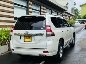 Toyota Prado 2015 SUV (Used)