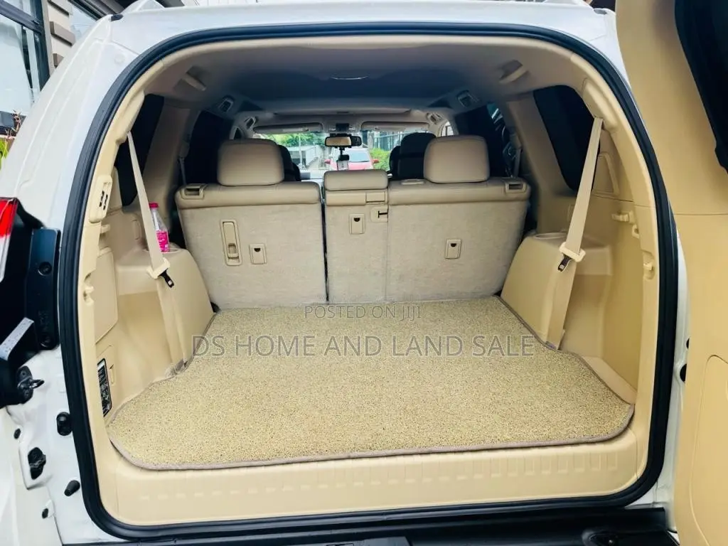 Toyota Prado 2015 SUV (Used)