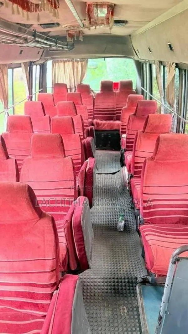 Mitsubishi Rosa 1988 Bus (Used)