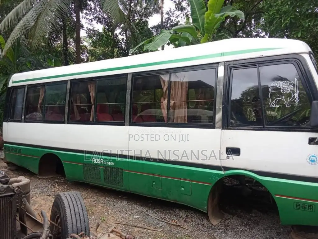 Mitsubishi Rosa 1988 Bus (Used)