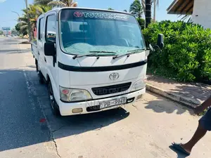 Toyota Toyoace 2006 Crew Cab (Used)