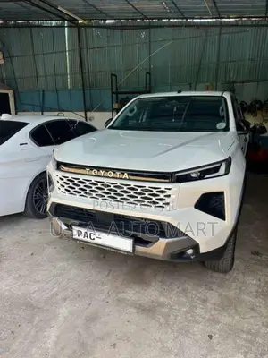 Toyota Hilux Travo Overland Plus 2025 Pickup (Used)