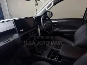 Toyota Hilux Travo Overland Plus 2025 Pickup (Used)