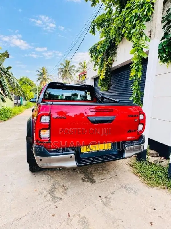 Toyota Hilux GR Sport 2024 Pickup (Used)