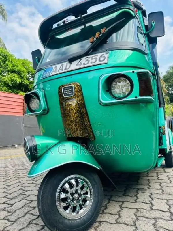 Bajaj 4 Stroke 2012 Three Wheel (Used)