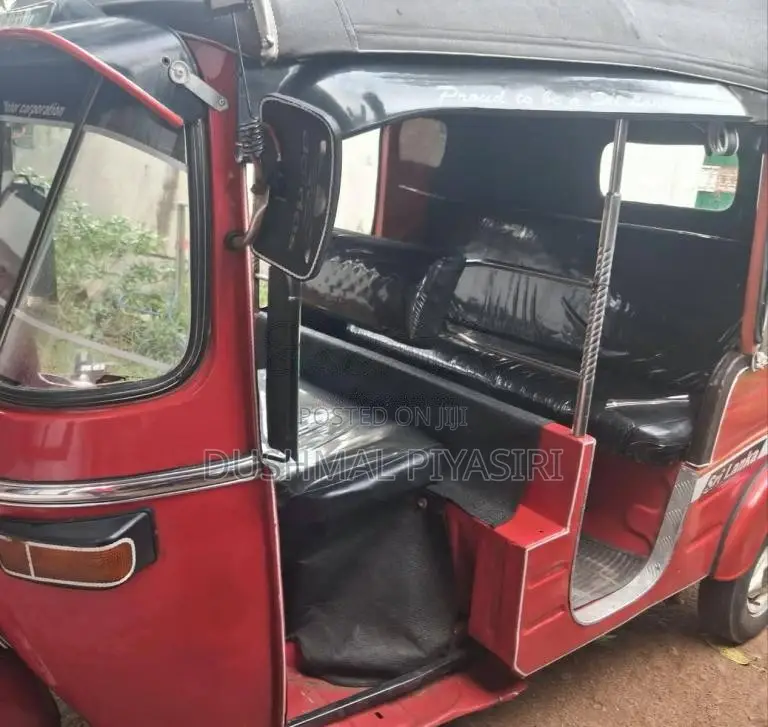 Bajaj 2 Stroke 1995 Three Wheel (Used)
