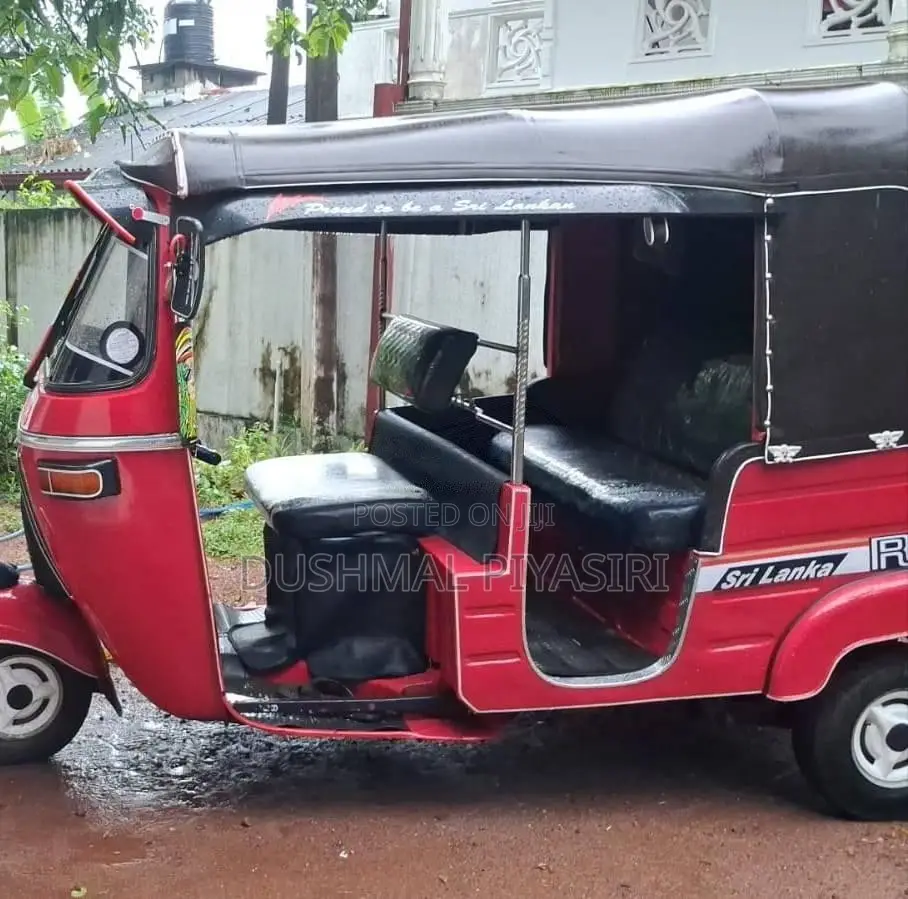 Bajaj 2 Stroke 1995 Three Wheel (Used)