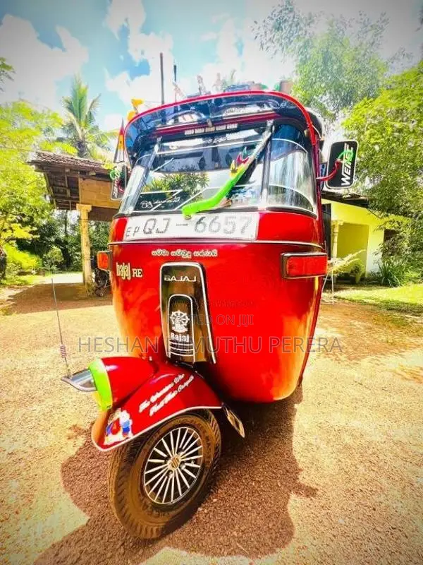 Bajaj 2 Stroke 2007 Three Wheel (Used)