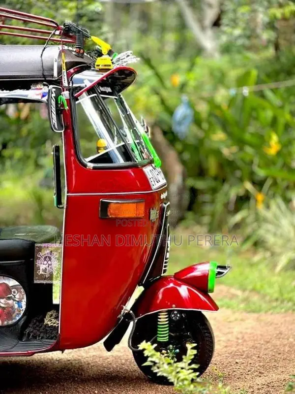 Bajaj 2 Stroke 2007 Three Wheel (Used)