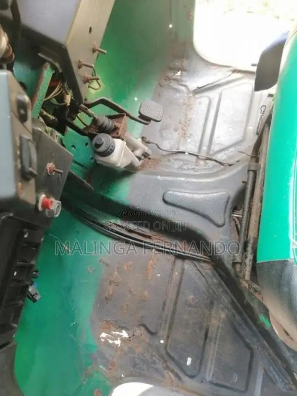 Bajaj 4 Stroke 2007 Three Wheel (Used)