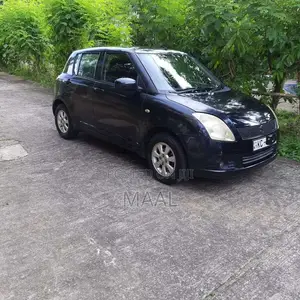 Suzuki Swift 2006 Car (Used)