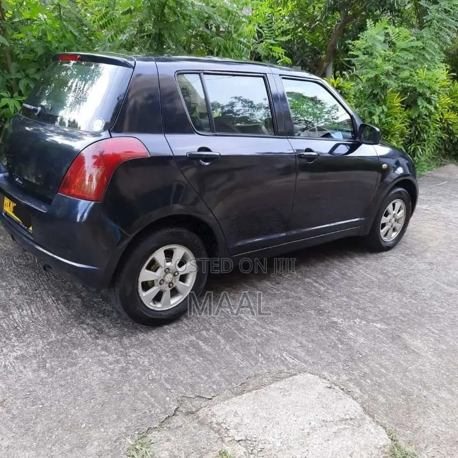 Suzuki Swift 2006 Car (Used)