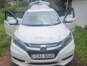 Honda Vezel 2014 SUV (Used)