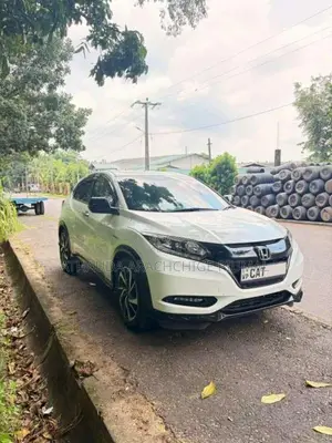 Honda Vezel 2017 SUV (Used)
