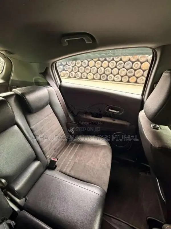 Honda Vezel 2017 SUV (Used)