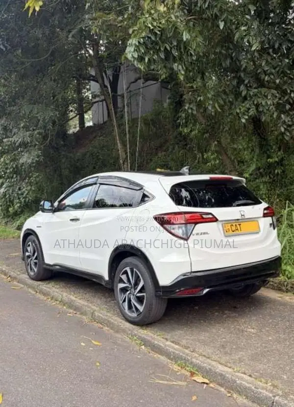 Honda Vezel 2017 SUV (Used)