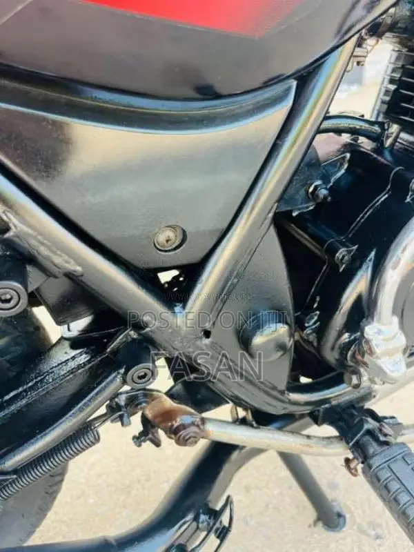 Bajaj Discover 2008 Motorbike (Used)