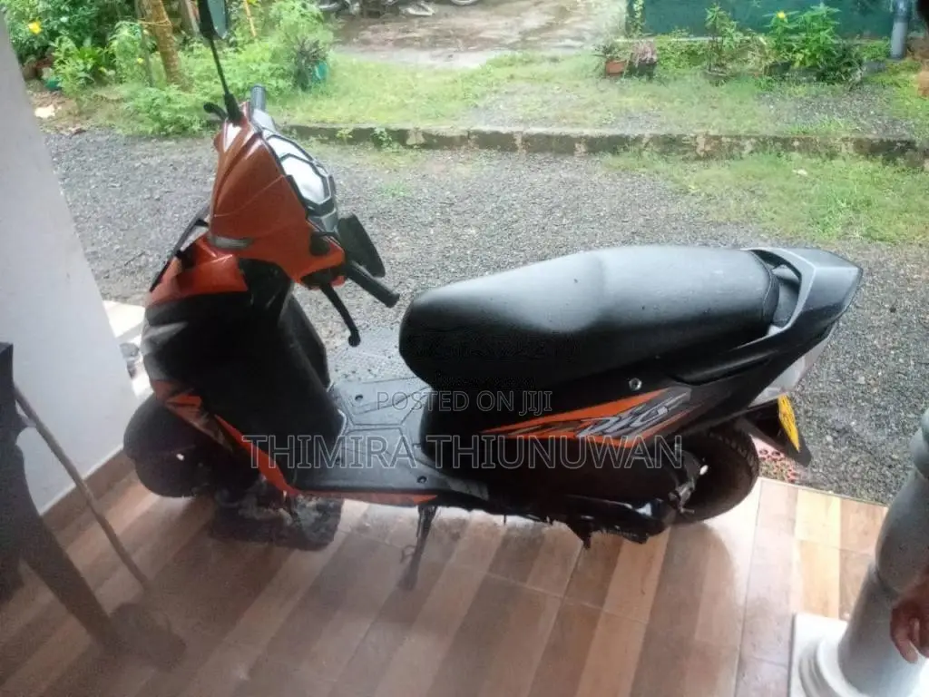 Honda Dio 2017 Motorbike Unregistered (Recondition)