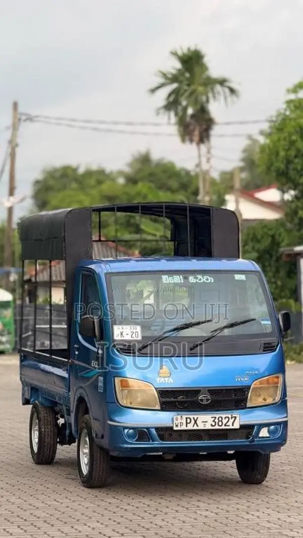 Tata Dimo Batta 2014 Lorry (Used)