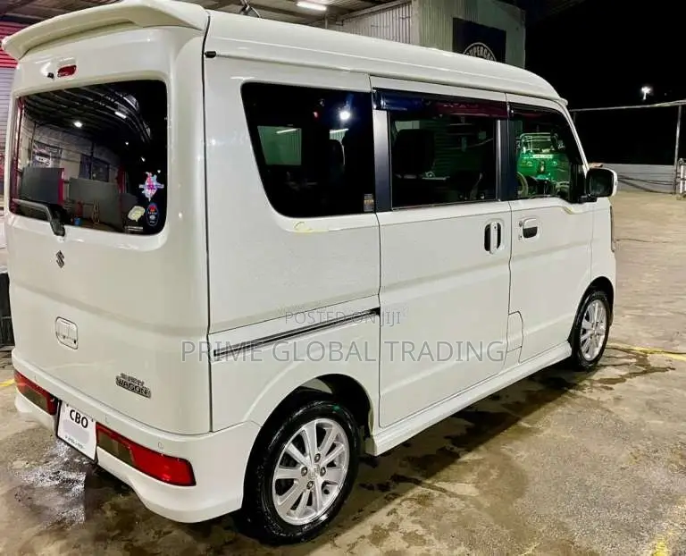 Suzuki Every Wagon 2024 Van (Used)