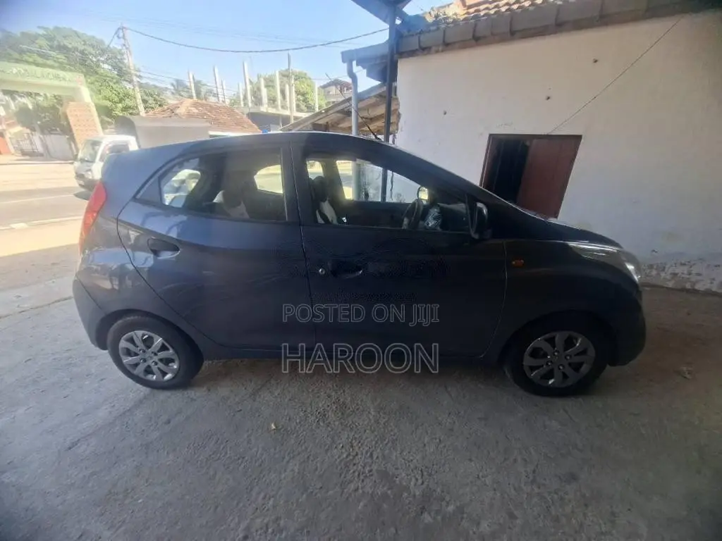 Hyundai Eon 2015 Car (Used)