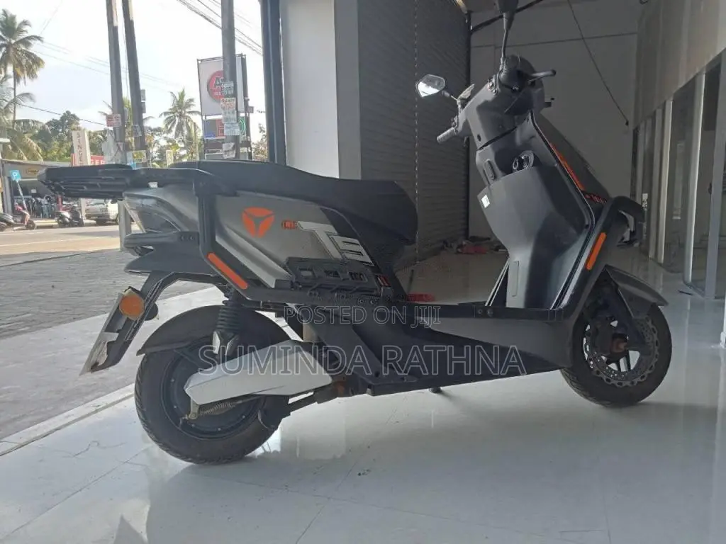 Yadea T5L 2026 Motorbike (Used)