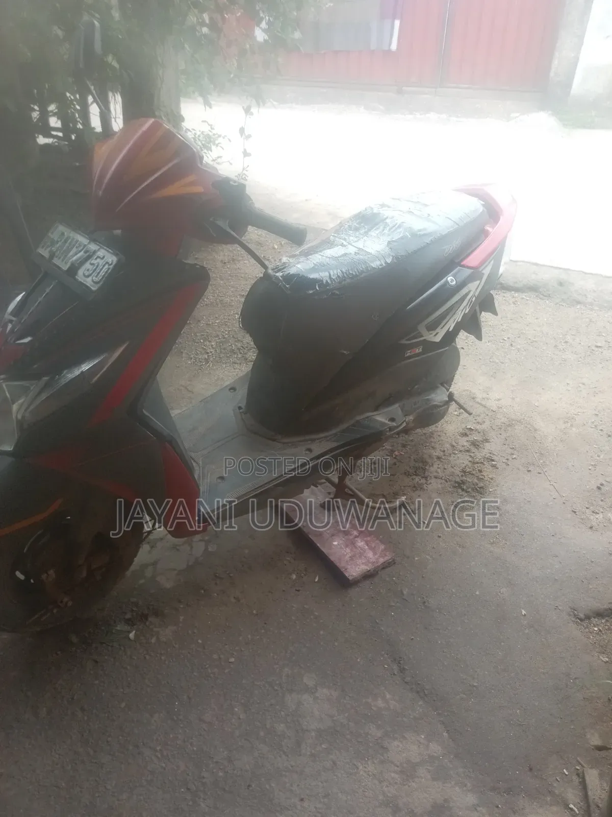 Honda 2013 Red