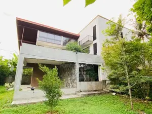 House For Sale In Kirindiwela
