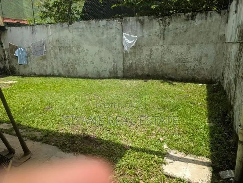 Land for Sale with A Colonial-Style Single-Storey House-Nugegoda