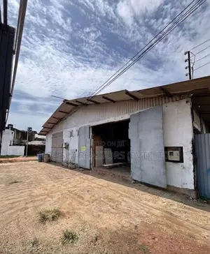 12,000 Sqft Warehouse for Rent – Piliyandala