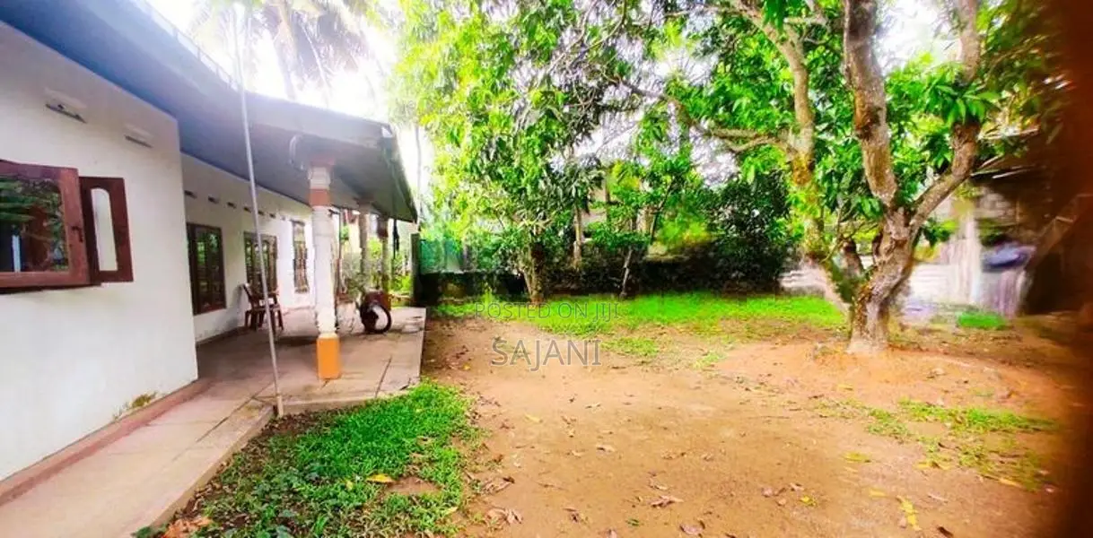 Land For Sale In Katuwawala, Boralesgamuwa