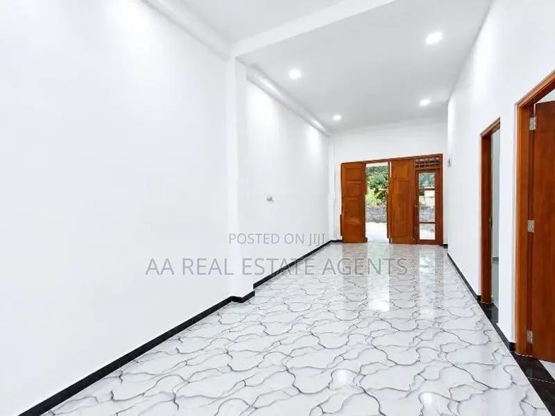 Brand New House with Slab for Sale in Kotikawatta ( 50m to Avissawella