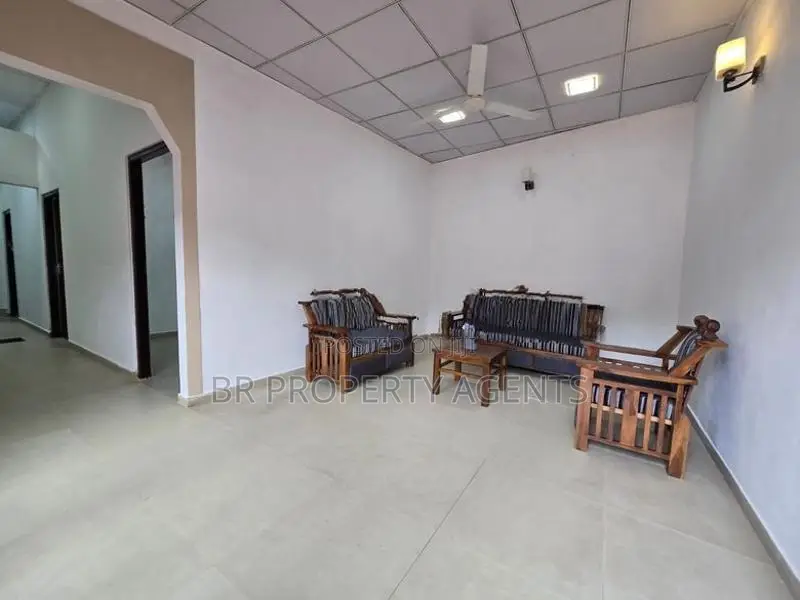 First Floor Office Space For Rent In Colombo 04