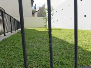 Luxury House For Rent Malabe