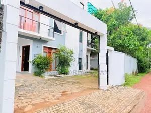 House For Sale In Kadawatha