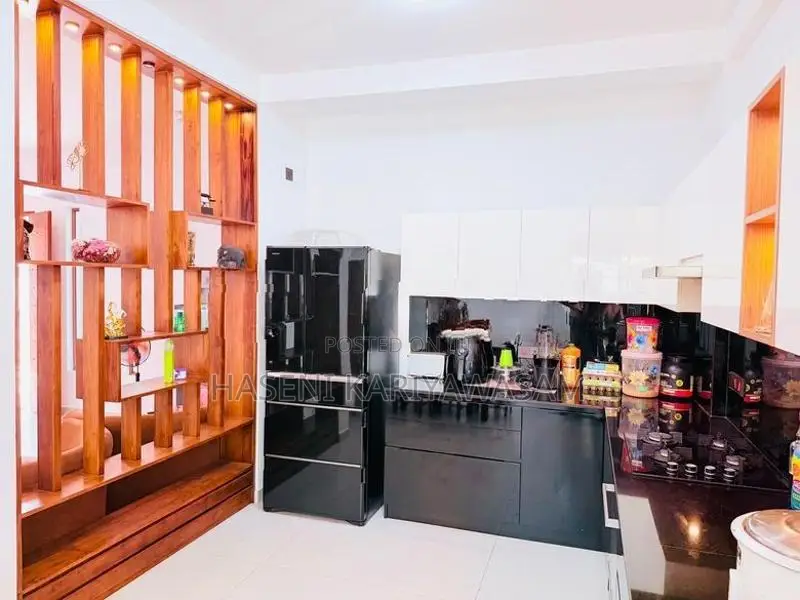 House For Sale In Kadawatha