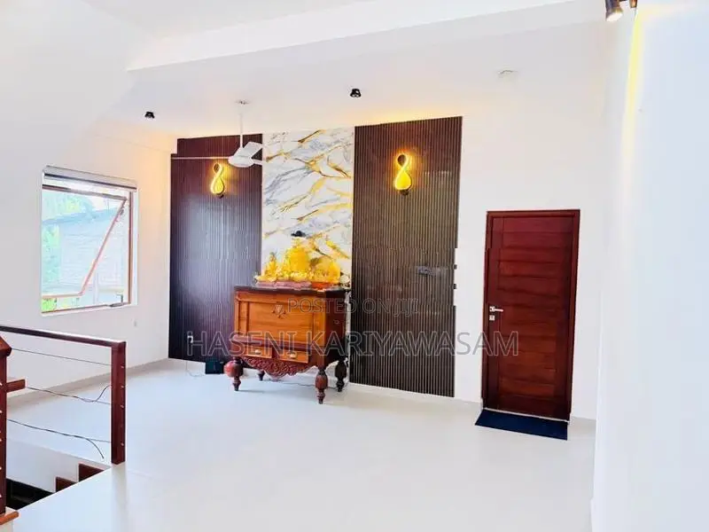 House For Sale In Kadawatha