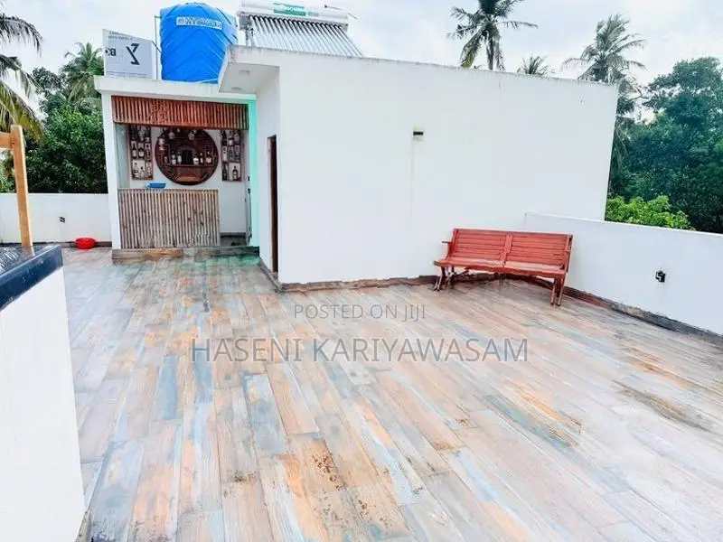 House For Sale In Kadawatha