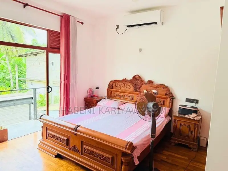 House For Sale In Kadawatha