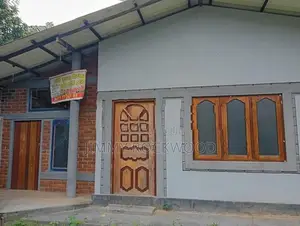 දුම්මලසූරියෙන් වටිනා නිවසක් විකිණීමට (සූරිය උයන නිවාස සංකීර්ණය)