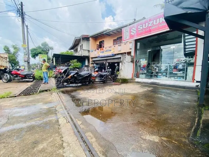 ( IC-1190) Highly Valuable Commercial Shop Space Rent In Meegoda