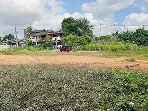 Land For Sale In Kahathuduwa Diyakada Polgasowita