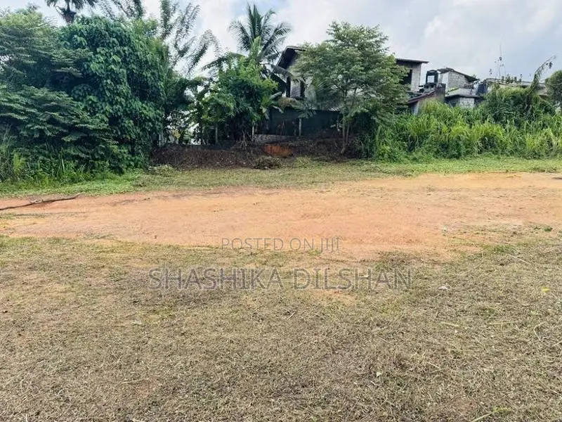 Land For Sale In Kahathuduwa Diyakada Polgasowita