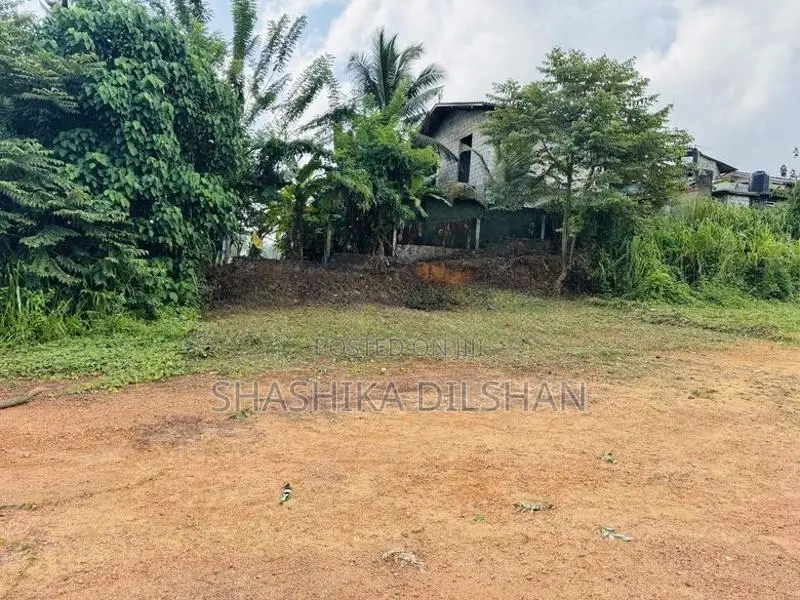 Land For Sale In Kahathuduwa Diyakada Polgasowita