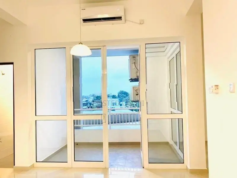Prime Location Spacious City View Apartment - Colombo 08