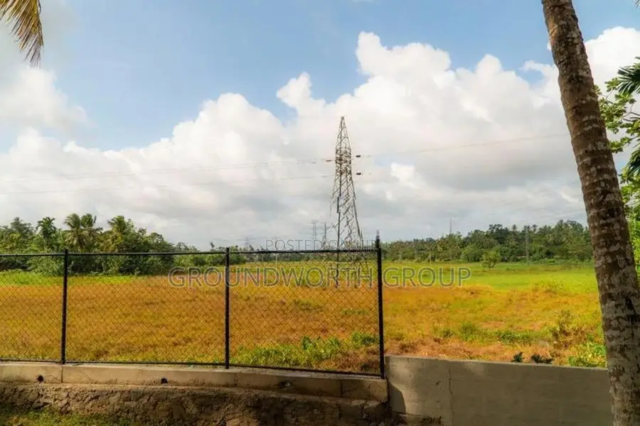 කුඹුරේ සුන්දරත්වයත්, හයිවේ පහසුවත් එකම තැනක
