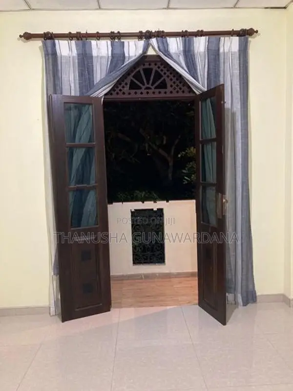 Upper Floor House For Rent Near The Gampaha Hospital